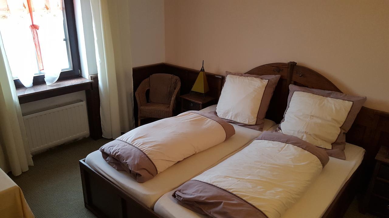 Landhotel Zum Doppeldecker Kirchen  Zewnętrze zdjęcie
