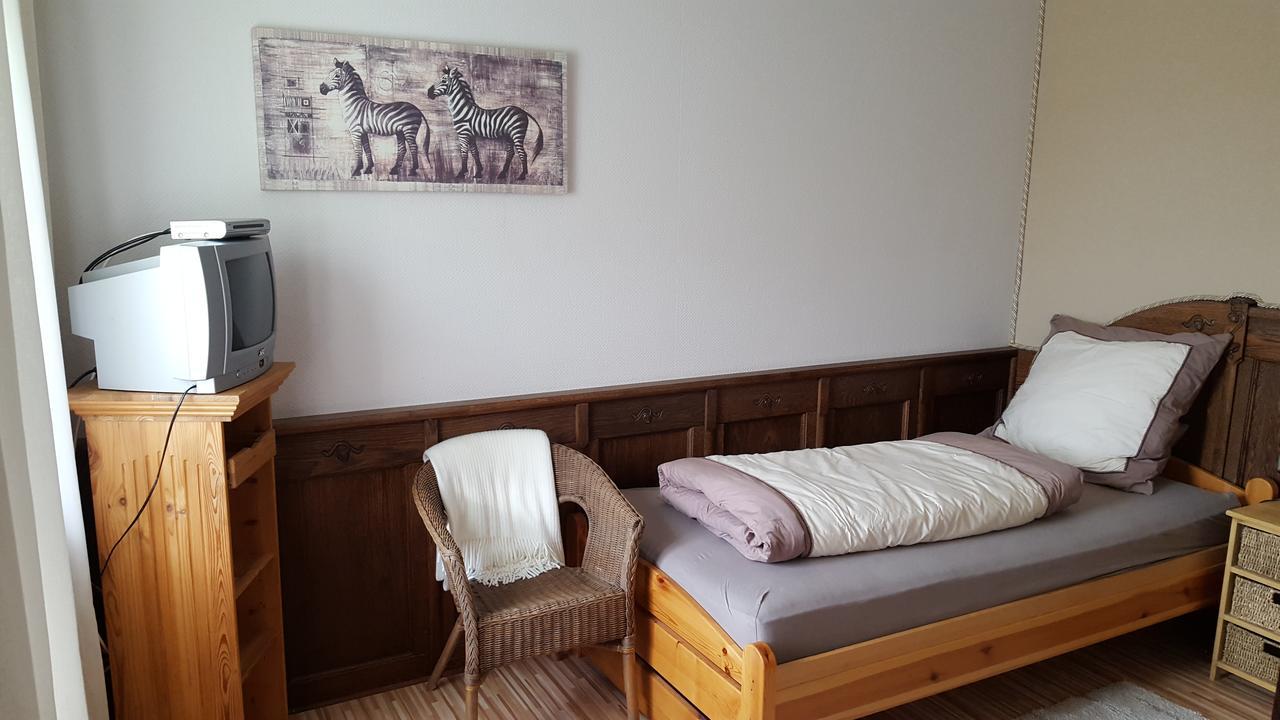 Landhotel Zum Doppeldecker Kirchen  Zewnętrze zdjęcie