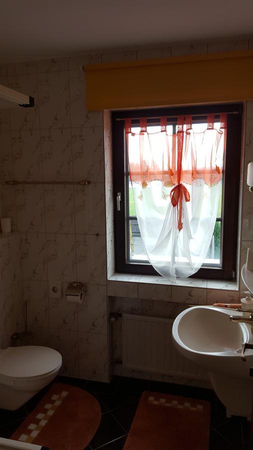 Landhotel Zum Doppeldecker Kirchen  Zewnętrze zdjęcie